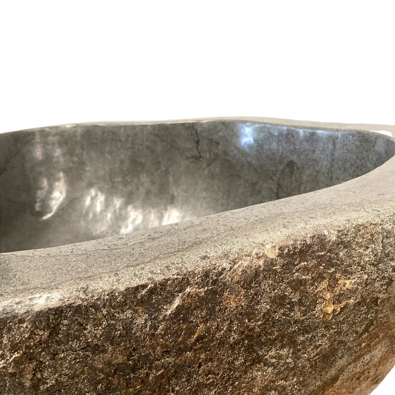 river stone bathtub